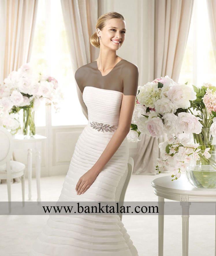 مدل لباس عروس و نامزدی اروپایی با طرح های خاص**banktalar.com مدل لباس عروس و نامزدی اروپایی با طرح های خاص**banktalar.com